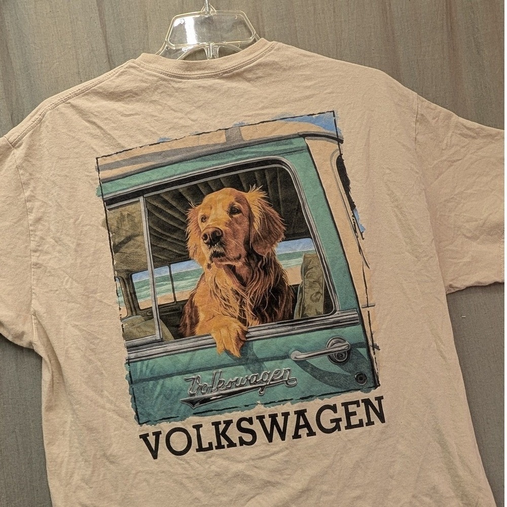 Volkswagen Mens Golden Retriever Dog VW Bus Graphic T-Shirt Tan Large - Picture 1 of 7